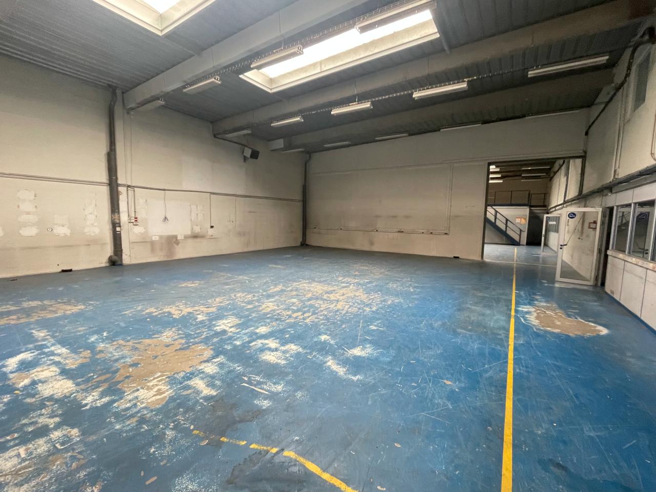Local d'activité Saint-Ouen 722m² Location local d'activité Saint-Ouen Seine-Saint-Denis OLACT2316407 3